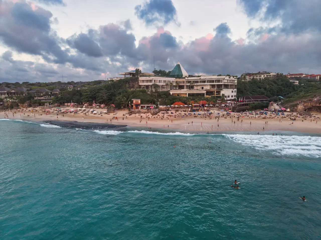 Bali Overstay Fine: IDR 1,000,000/Day Explained — bali tropical beach resort