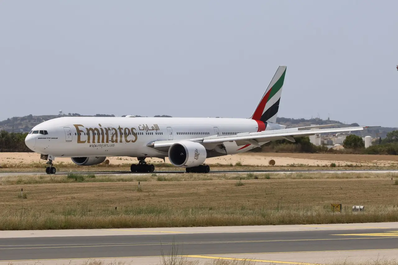 Does Emirates Fly Direct from Dubai to Bali? — emirates dubai bali nonstop flight